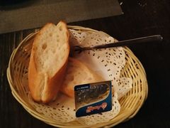 餐前面包-M.意餐厅