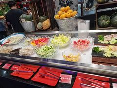 -四海一家自助餐(益田假日广场店)