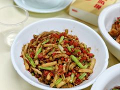 酸萝卜牛肚丝-笨罗卜浏阳菜馆(龙华鹏润达店)