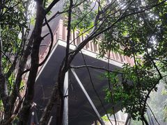 -三亚亚龙湾人间天堂鸟巢度假村