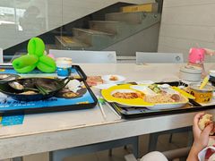 -老娘舅餐厅(黄龙体育中心店)