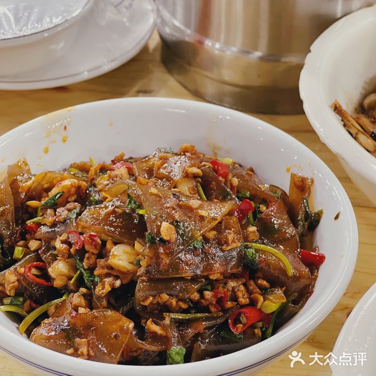长沙必吃｜笨萝卜浏阳菜馆