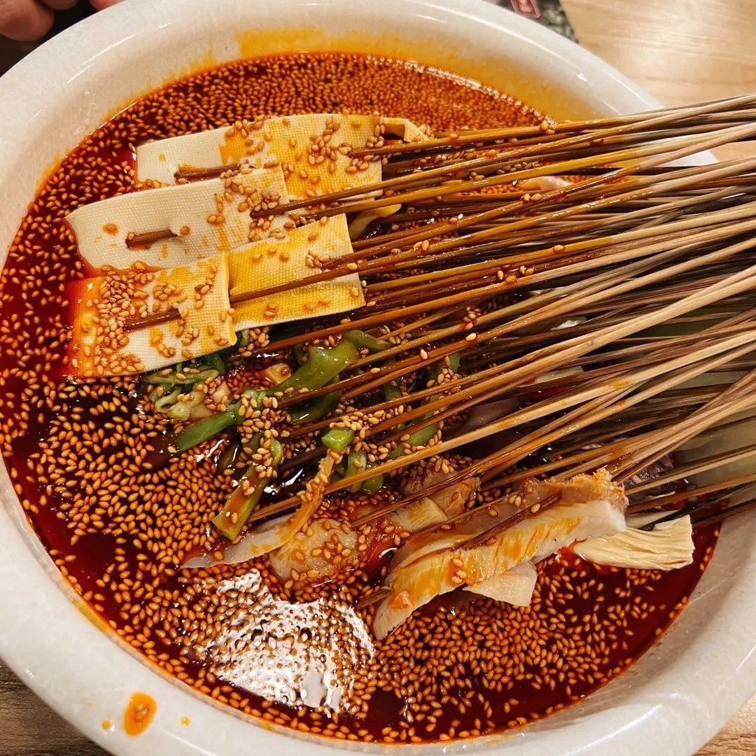 探店成都品茶qt工作室海选成都美食品尝