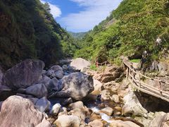 -鄣山大峡谷