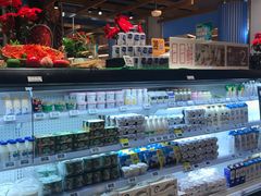 面包甜点陈列柜-盒马鲜生(丁香国际店)