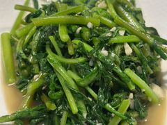 -五谷丰登农家院·地道胶东菜·海鲜烧烤(威海店)