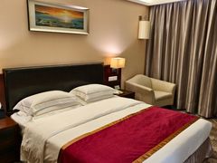 -汕头金海湾大酒店(万象城店)