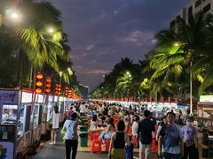 -海大南门夜市(海富街店)