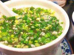 圆盅脚圈-鸿兴面馆馄饨小笼(稻香店)