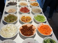 -包整·丝娃娃(一览甲秀楼风景店)