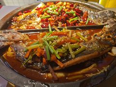 -鸣记脆皮烤鱼·海鲜烤鱼(三八广场店)