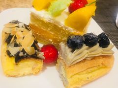 蓝莓泡芙-盛宴标帜餐厅·亲子自助 (南昌喜来登酒店)