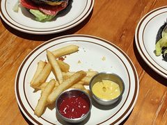 -Thanks美式餐厅(汉堡咖啡店)