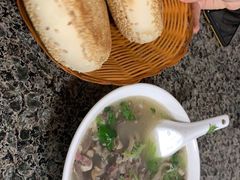 羊杂汤-清真喜兰老丁羊汤特色小吃