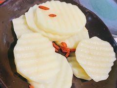-炙爱鮮貨火锅(中东砂之船店)