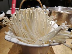 金针菇-左庭右院鲜牛肉火锅(南通CBD大有境店)