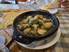 蒜油蘑菇-BISTROFIORE美伊娜(伊犁南路店)