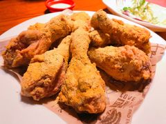 -BHC炸鸡(明洞总店)