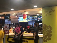-麦当劳(光新乐购店)