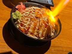 三文鱼火山丼-魔丼屋(日月光店)