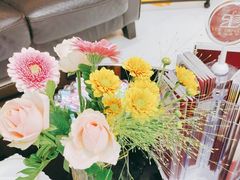 -雅悦齿科(顾村公园店)