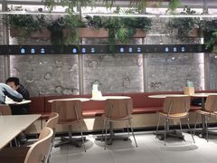 -老乡鸡(上海白玉兰广场店)