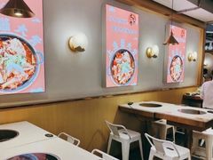-运气牛自助酱大骨火锅(南京东路店)