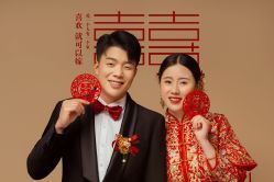 -金夫人婚纱摄影