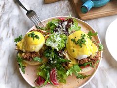 疯狂手撕牛肉班尼迪克蛋-The Rug Cafe(王府中环店)