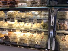 面包甜点陈列柜-白玉兰食品(甜云店)