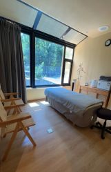 -小颜秘家·韩国整骨