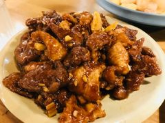 传统老爆三-陈傻子餐厅(世纪都会店)