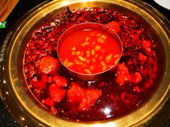 -周小明火锅(黑金冠社区店)