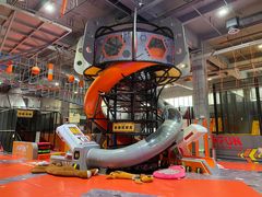 -嗨翻Hi-Fun竞技主题乐园·蹦床亲子生日轰趴(国光1937店)