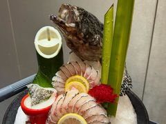 -靓海海鲜火锅(水上湖边观景店)