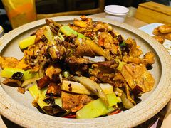 干锅牛蛙-辛香汇·现炒川菜(武进吾悦店)