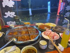 -重庆楊門机场老火锅(20年老店两路总店)