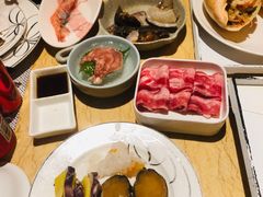 -雍和会海鲜姿造自助(湖东路店)