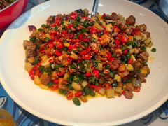 -川流不息·地道川菜·小龙虾(新松江路店)