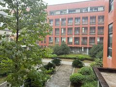 -浙江工商大学杭州商学院(桐庐校区)