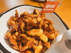 -莲餐厅·湖北菜·藕汤是头牌(愚园路店)