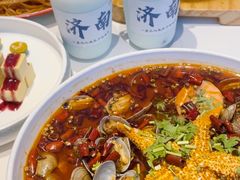 -关里关外·鱼头泡饼(唐冶绿地汇店)