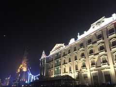 -泉城欧乐堡戏水湾艺术养生温泉