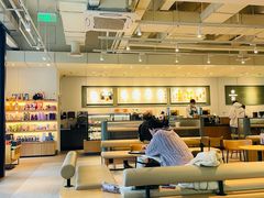 -星巴克臻选(青岛麦凯乐分店)
