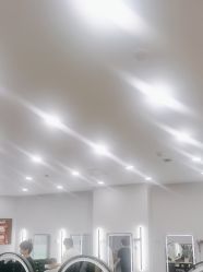 -藤野造型烫染·漂发