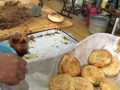 -老西关黄老太牛肉烧饼