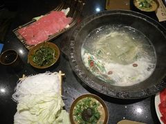 -宽板凳老灶火锅(南礼士路店)