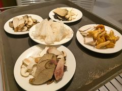 -天宜隆蘑菇宴火锅(石景山旗舰店)