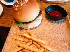 牛肉汉堡-Rural Tequila墨西哥餐厅(东川路店)
