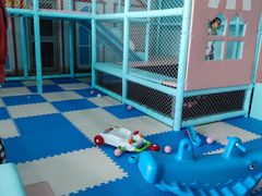 -小泳士游泳训练基地(芥园西道店)